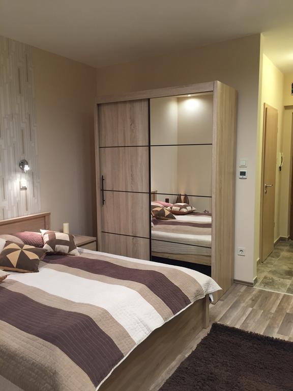 Апартаменты Solaris-Szeged Apartman Экстерьер фото