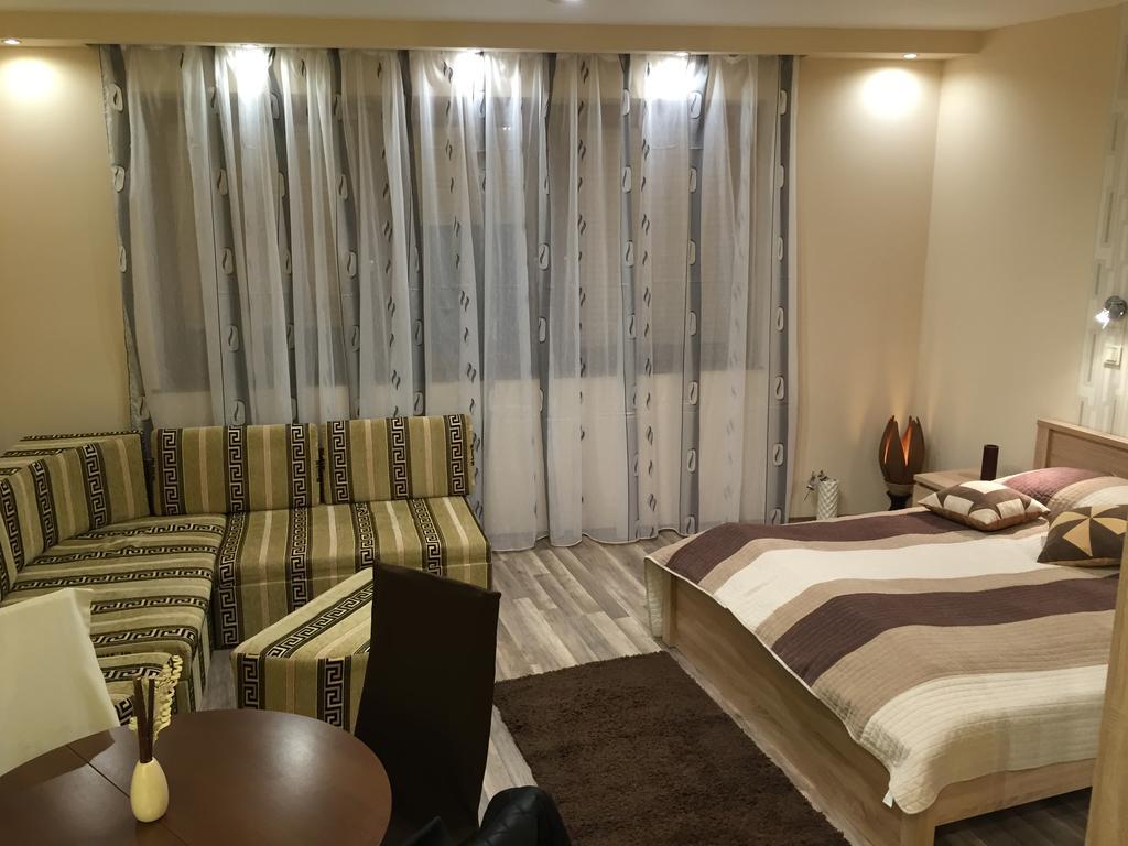 Апартаменты Solaris-Szeged Apartman Экстерьер фото